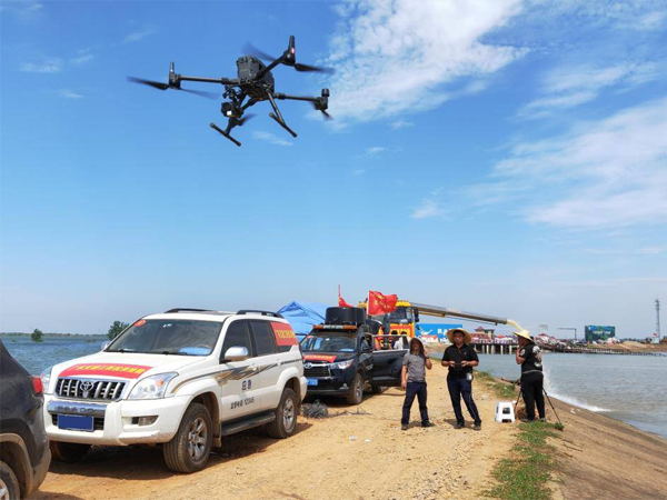 多卡聚合智能融合通信设备无人机图传在防汛应急指挥中的解决方案